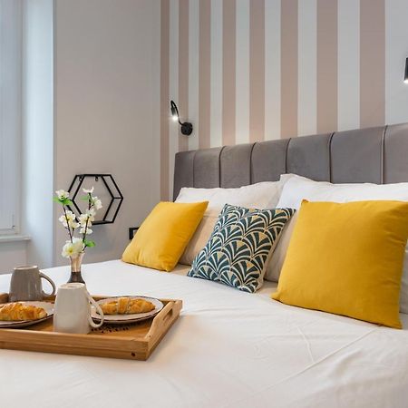 Apartments & Rooms Six Rijeka Ngoại thất bức ảnh
