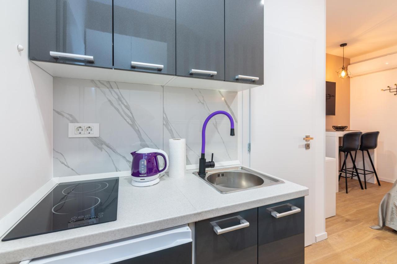 Apartments & Rooms Six Rijeka Ngoại thất bức ảnh