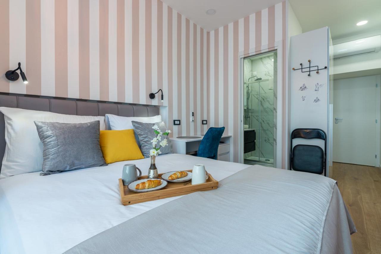 Apartments & Rooms Six Rijeka Ngoại thất bức ảnh